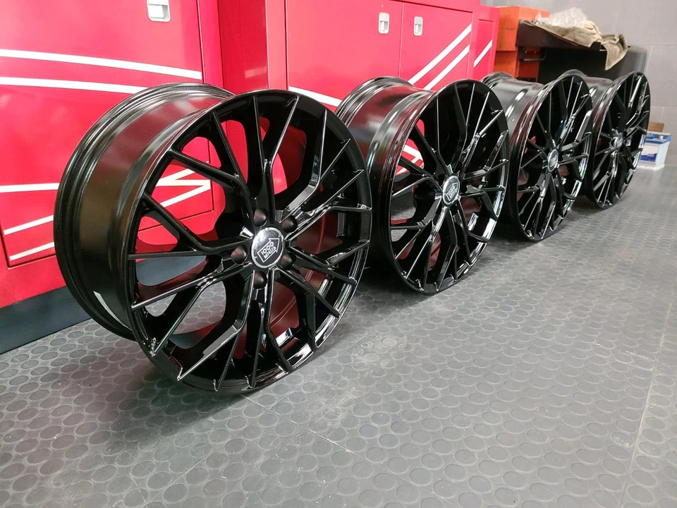 4 CERCHI IN LEGA NERI 18 DEDICA AUDI A3 S3 8V GY A4 A6 Q3 8U S LINE SPORTBACK - Imagen 4 de 4