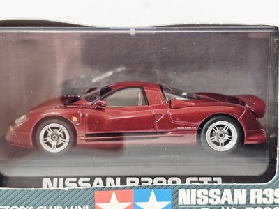 Tamiya Nissan R390 GT1 Collector's Club Mini Diecast Car Red 1/43