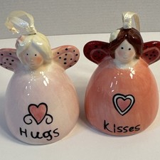 Vintage Hugs And Kisses Ceramic Bells 2 1/2” Tall Set Of Two In Original Box