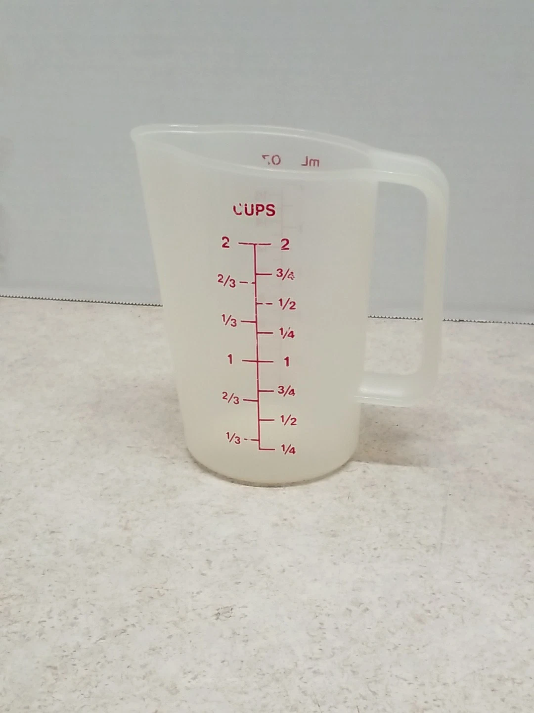 Tupperware 2 Cup Fluid Measuring Pitcher Cup 1669 red Numbers Plastic Vintage