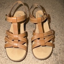 Woman's Dress Sandals Clarks 6M