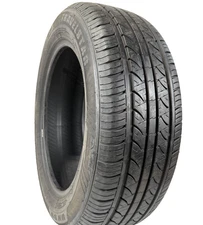 Used 215/60R17 Travelstar UN99 96H 9/32 (DOT 19)