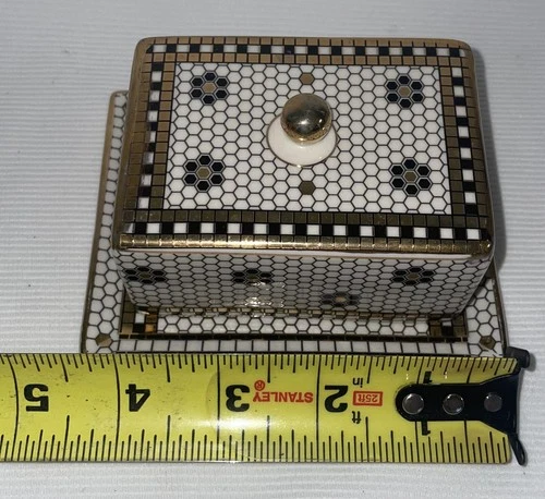 Anthropologie Bistro Tile Butter Dish - Thumbnail 3