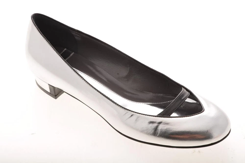 New THEORY Women Silver Leather Flat Pump Shoe Sz 7.5 M  Sz 37.5 Italy - Image 2 of 4