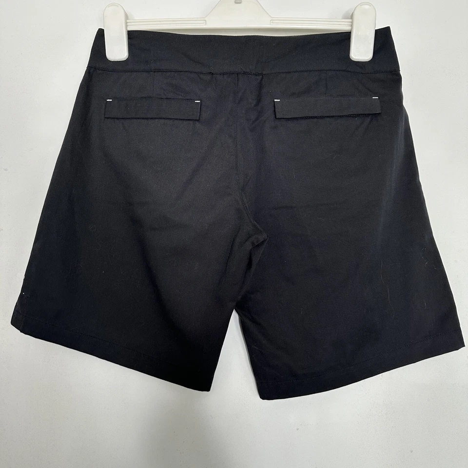 Shorts femininos Oakley tamanho 10 bolsos pretos casual costura interna 9" - Imagem 2 de 4