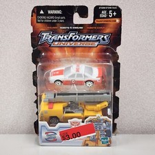 Vintage 2003  Transformers Universe Optimus Prime w Prowl Spychanger New