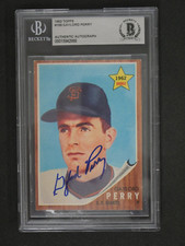 GAYLORD PERRY SIGNED 1962 TOPPS BASEBALL RC  #199 BAS COA - SAN FRANCISCO GIANTS