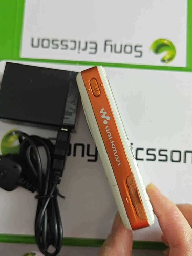 Sony Ericsson W610 W380 W595 W580 W395 W715 W705 W810 W980 W700 W800 W910 W350 - Zdjęcie 116 z 153