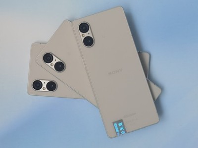 SONY Xperia 5 V SO-53d 128GB simフリー SONY Xperia 5 V so-53d 128GB