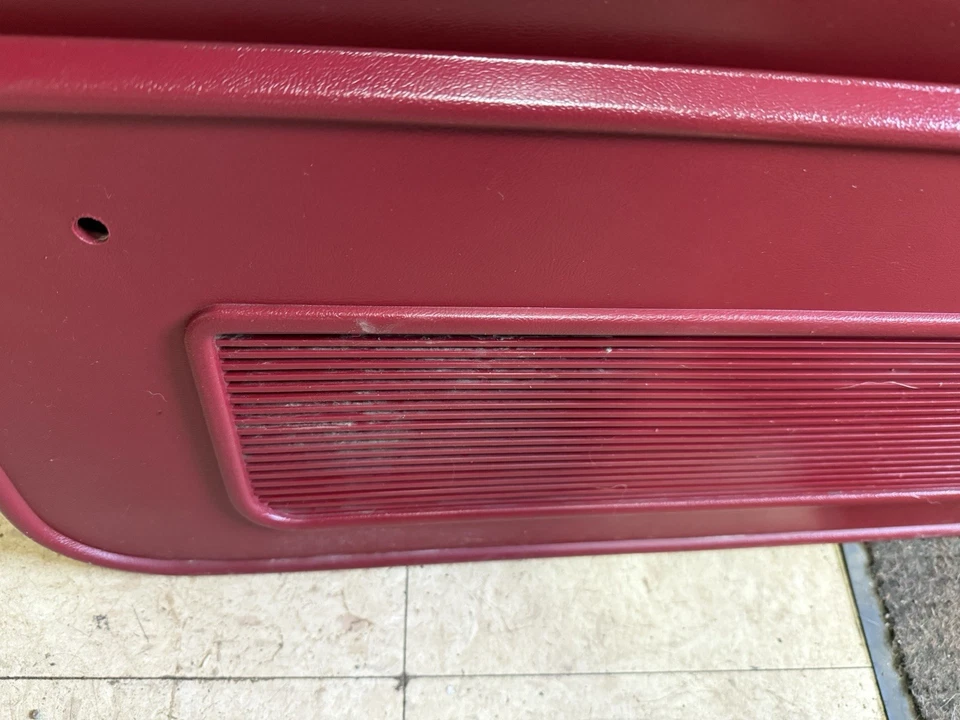 87-93 Dodge Ramcharger D100 D150 Front Door Panel Set  w/manual crank window Foto 3 de 4