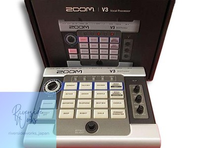 ZOOM V3 Vocal Effects Processor