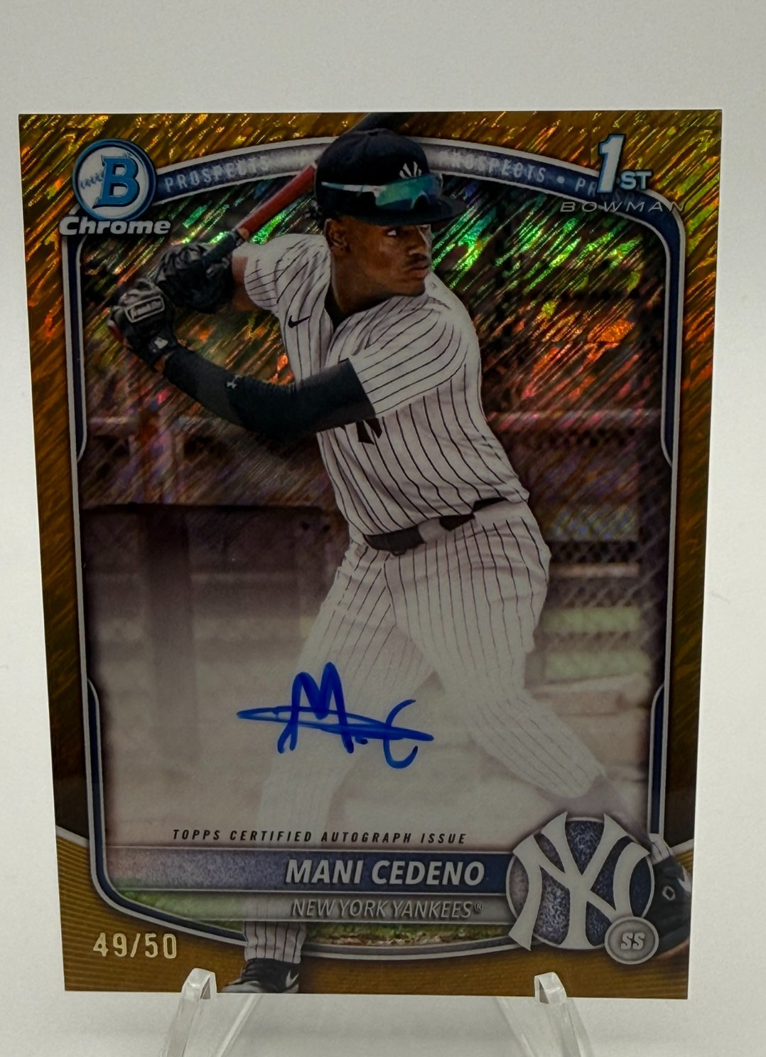 2025 Bowman Chrome 1st - Mani Cedeno - Auto Gold Shimmer Refractor /50 YANKEES