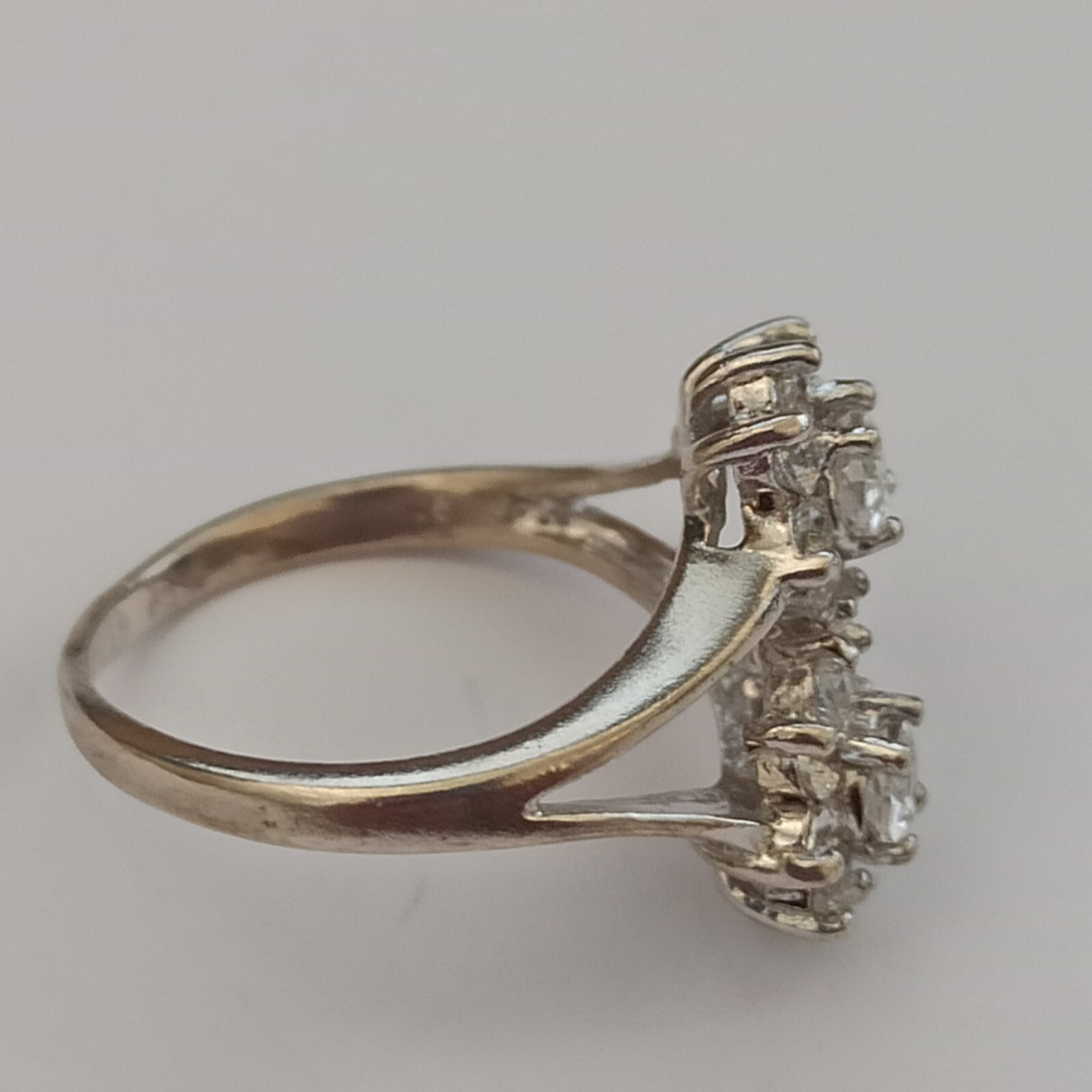 Silver Ring Simulated Diamonds Double Flower Time… - image 8