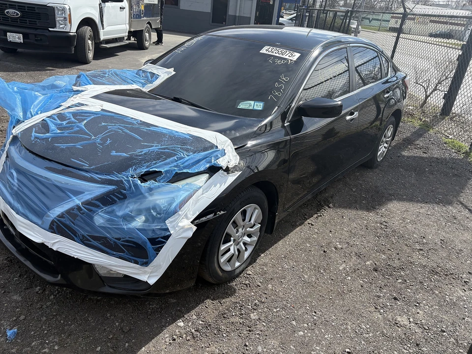 Used Front Right Door Window Regulator Front fits: 2013 Nissan Altima electric S - Image 4 of 4