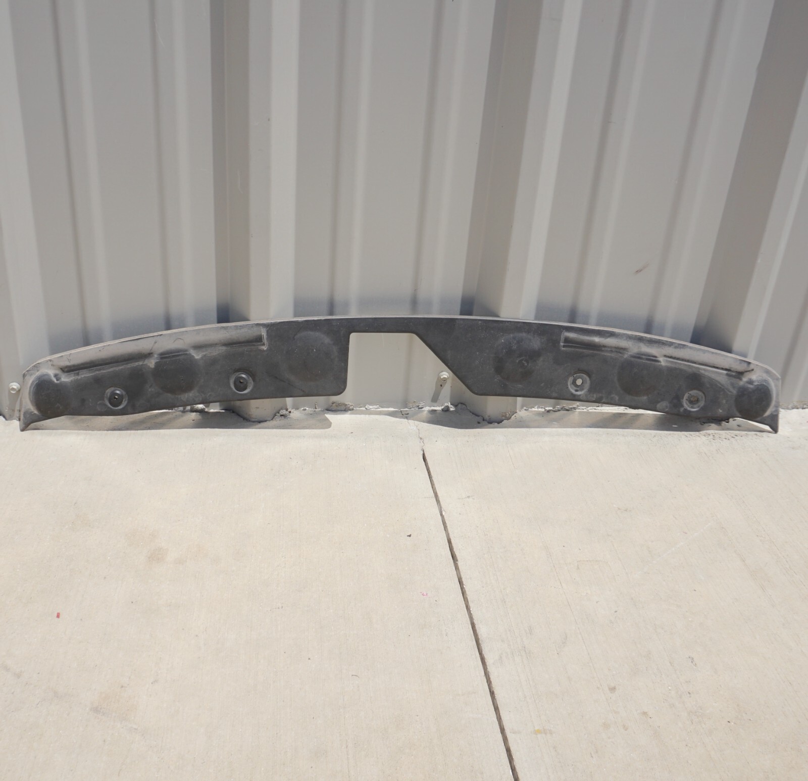 14-20 Maserati Ghibli M157 Front Bumper Upper Support Trim Panel 670010774 OEM