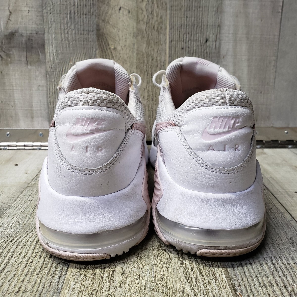 NIKE Air Max Excee Women's Size 11 Lifestyle Shoes White NIKE Air Max Excee Women's Size 11 Lifestyle Shoes White