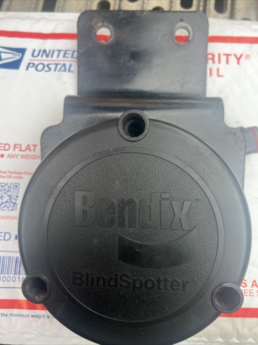 BENDIX BLIND SPOTTER / COLLISION AVOIDANCE SYSTEM K041739 Whit Bracket