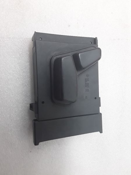 1488243 R/F Right Front Seat Position Adjustment Switch 2007 DODGE 