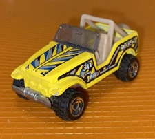 Vintage 1990 Hot Wheels Jeep JT Motor Sport Mudcat Mojave Roll Patrol Rare Old +