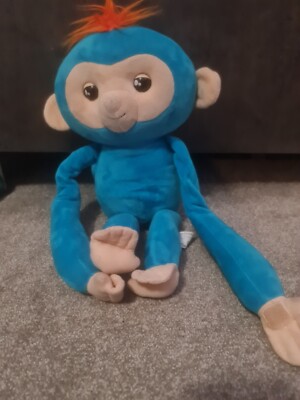 Fingerlings Boris Friendly Interactive Plush Hug Monkey Soft Toy