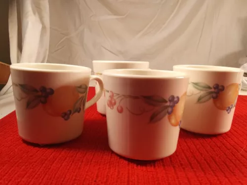 4-Vintage Corelle Corning Ware Abundance Fruit Coffee Tea Cups Mugs 3" x 3"