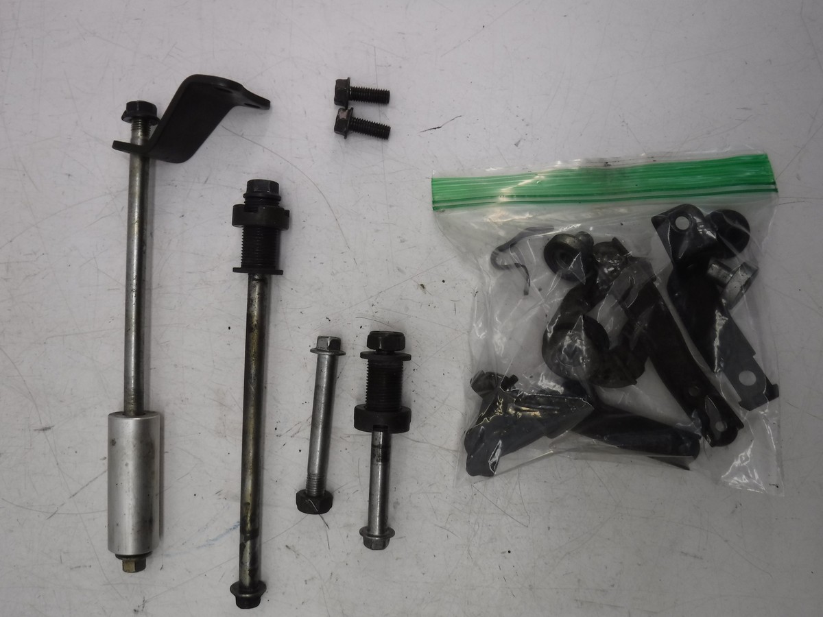 マッスルメモリ 00-02 kawasaki ninja zx6r ENGINE MOUNTING BOLTS HARDWARE