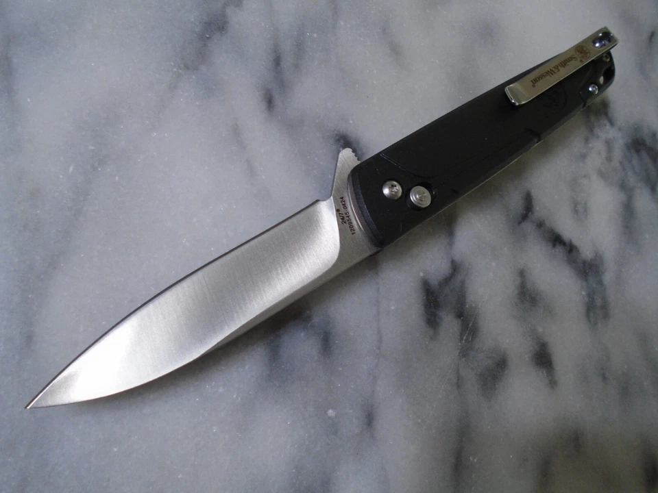 Smith & Wesson Axis Lock Pocket Knife Ball Bearing Pivot Folder 1205908 New - Image 3 of 4