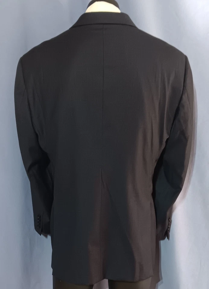 Giorgio Armani Suit "Giorgio" 48R Current Dual Vents Navy Blue Very Current - Image 4 of 4