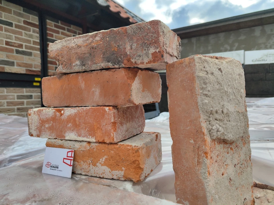 Abrissziegel gebrauchte Klinker- Ziegel im RF rot bunt ab 1,00€ Stück - Bild 2 von 4