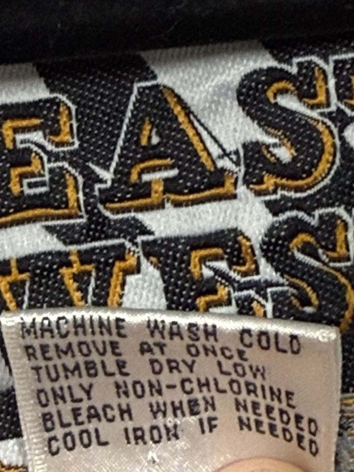 Chaqueta de bombardero cortavientos vintage con estampado de animales del este oeste Foto 3 de 4