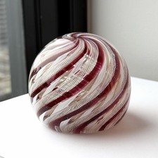 Fermacarte vintage Murano Fratelli Toso Zanfirico Latticino 3,25" rosso bianco vortice
