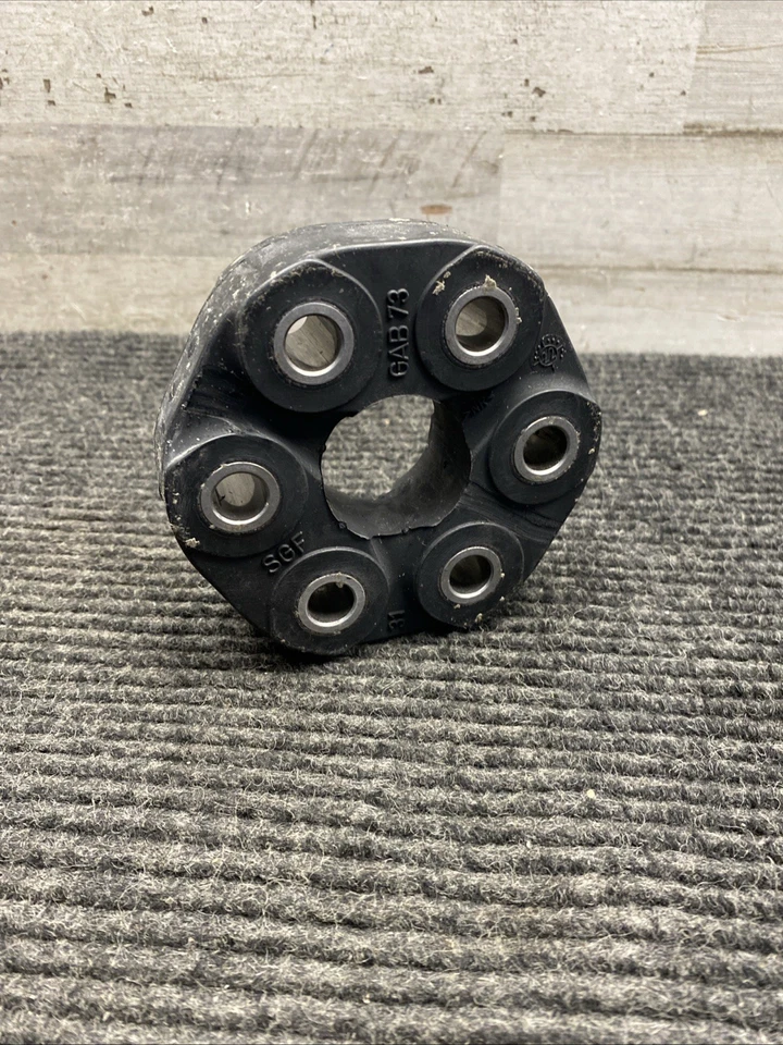 Acoplador de eje de transmisión para 17-20 CLUBMAN Countryman (AWD trasero) Dorman 935-110 Foto 3 de 4