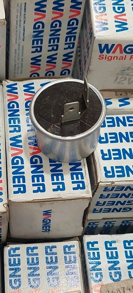 Intermitente de señal Wagner 224 12V NOS Foto 2 de 2