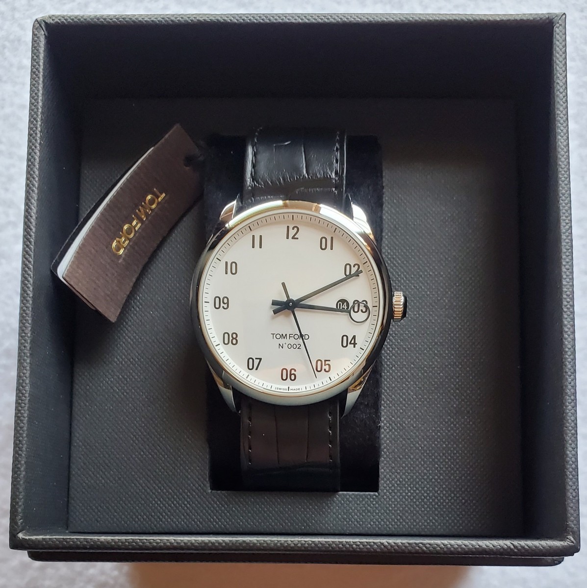 未使用品 TOM FORD 時計 N°002 クロコダイルレザー 替えベルト付き Tom Ford N 002 Automatic Watch 40mm Swiss made With Black