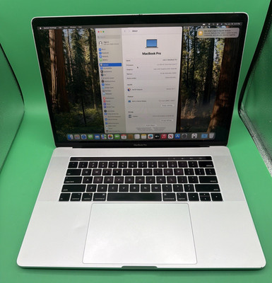 Apple MacBook Pro 15'' 2018 A1990 i7 16GB RAM 256GB SSD Silver