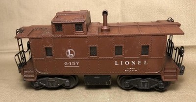 LIONEL #6457 LIONEL CABOOSE W/PAINTED DIECAST SMOKE STACK - TYPE II - 1949-52