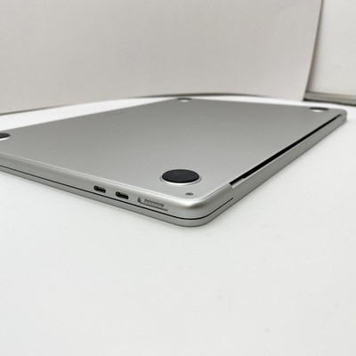 MacBook AirM38GB/256GB 8コアCPU10コアGPUシルバー 13インチMacBook Air [整備済製品] 8コアCPUと10コアGPUを搭載した