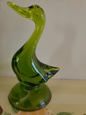 Small  Epic Duck   #1316 5'' On Base Green