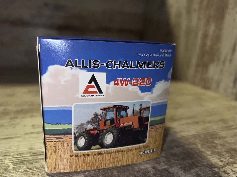 1/64th Scale Allis Chalmers 4W-220 4wd Tractor 2020 National Farm Toy Show - Image 4 of 4
