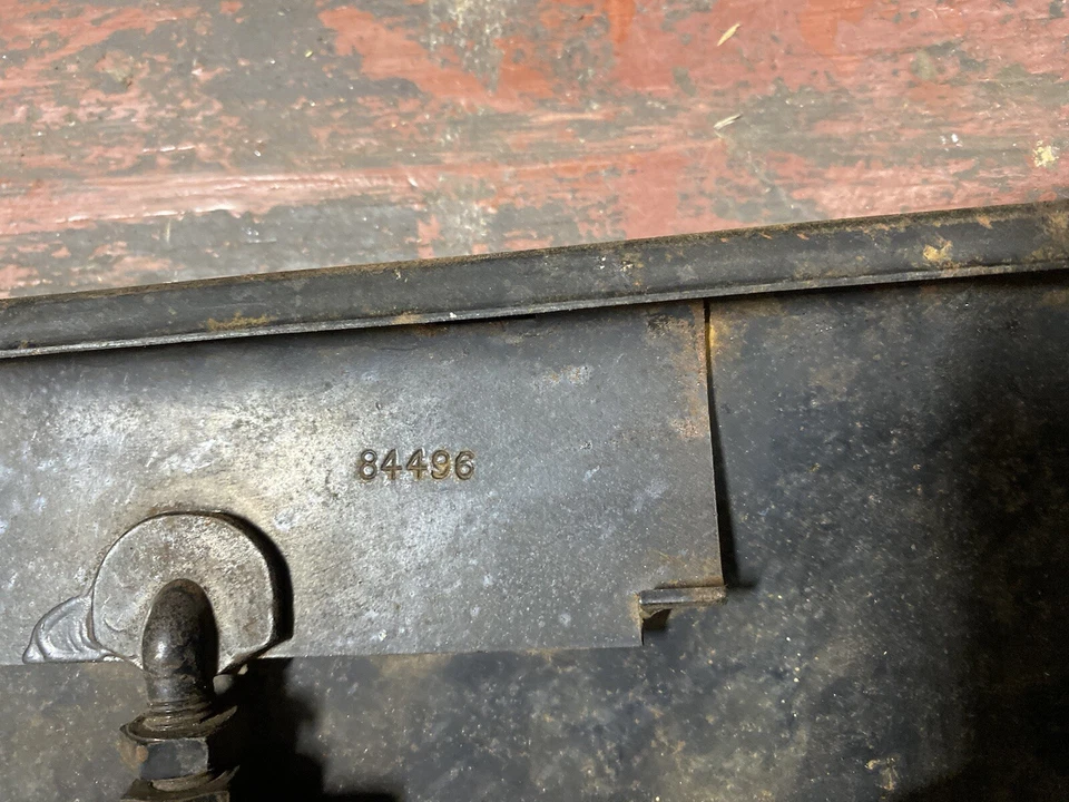 1942 Buick специальный Fender юбка века ограниченного? Пассажирская сторона под правую руку новая из старых запасов - Изображение 4 из 4