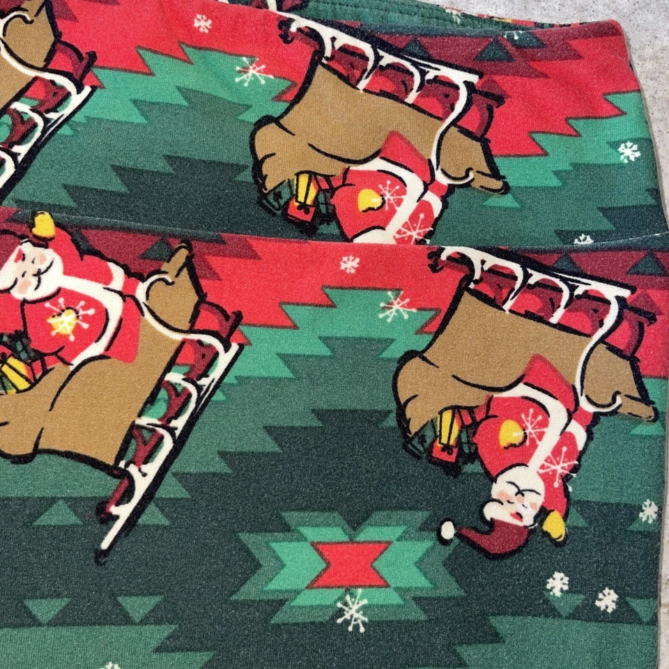 LuLaroe  Christmas Aztec Santa Sleigh leggings Tall Curvy - Image 3 of 4