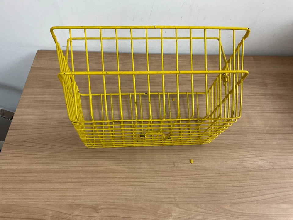 Fahrrad Hinterradkorb gelb, 40x30x20 cm, mit Tragegriff und Befestigung, stabil - Bild 3 von 4