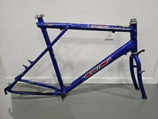 1999 GT Outpost | 16" | 7000 Series Aluminum | Chromoly Fork | Hot Blue!