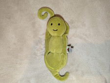 Jellycat Vivacious Vegetable Pea Beanie Green, 3 Peas in a Pod