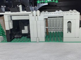 LEGO Castle: Camouflaged Outpost (6066) - Incomplete About 90% complete 