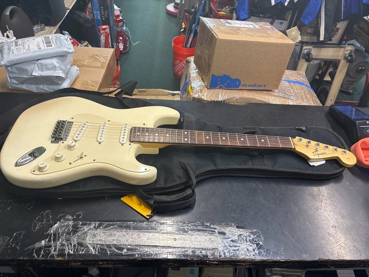Squier Standard Stratocaster for sale - eBay
