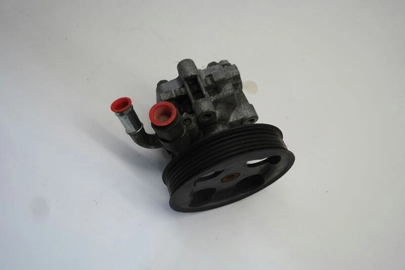 Bomba de dirección asistida Chrysler 200 2011-14 6 velocidades  Foto 4 de 4