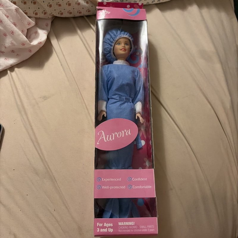 MedLine Nurse Aurora Surgical Operating Room Doll New in Box