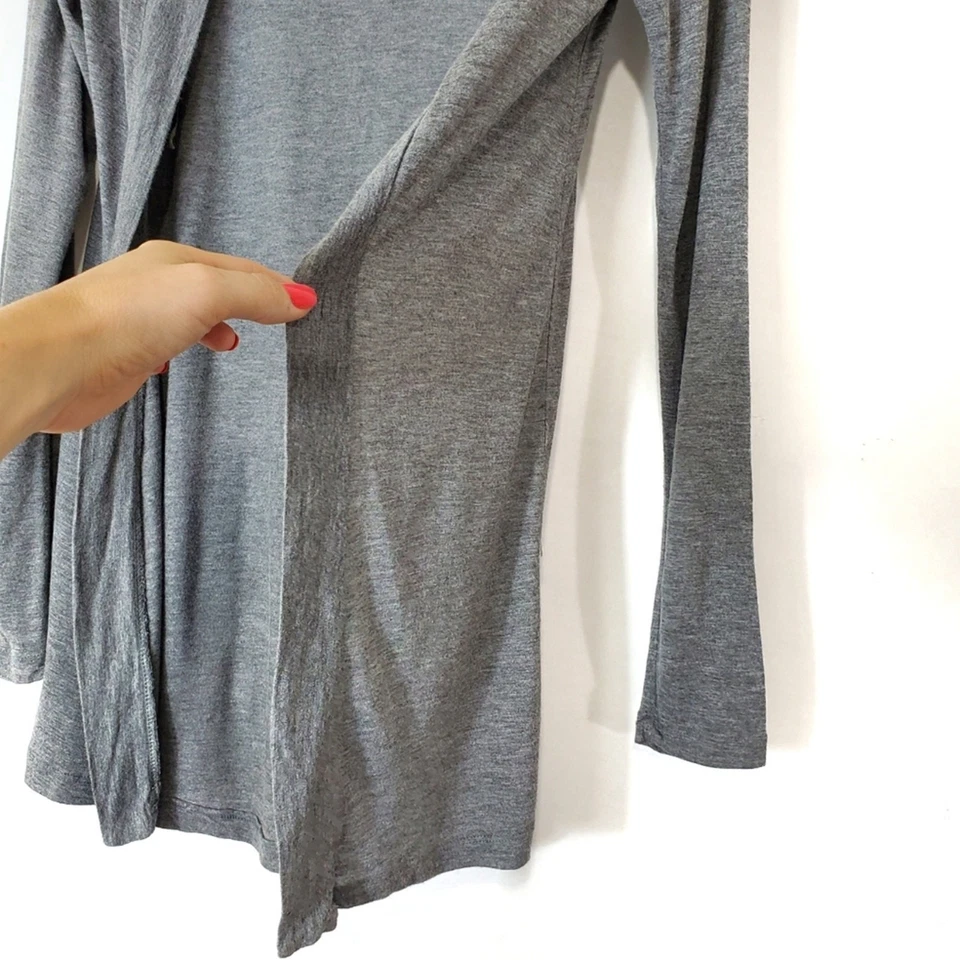 Cárdigan de algodón talla mediana cómodo ligero frente abierto suave Foto 3 de 4