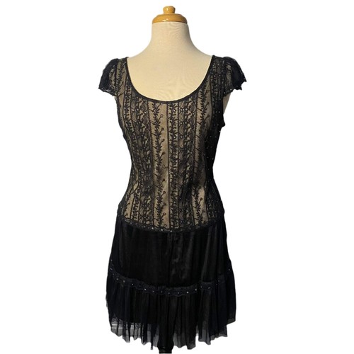 (1046) Pinky Semi formal Lace and Rhinestone Dress Size Medium
